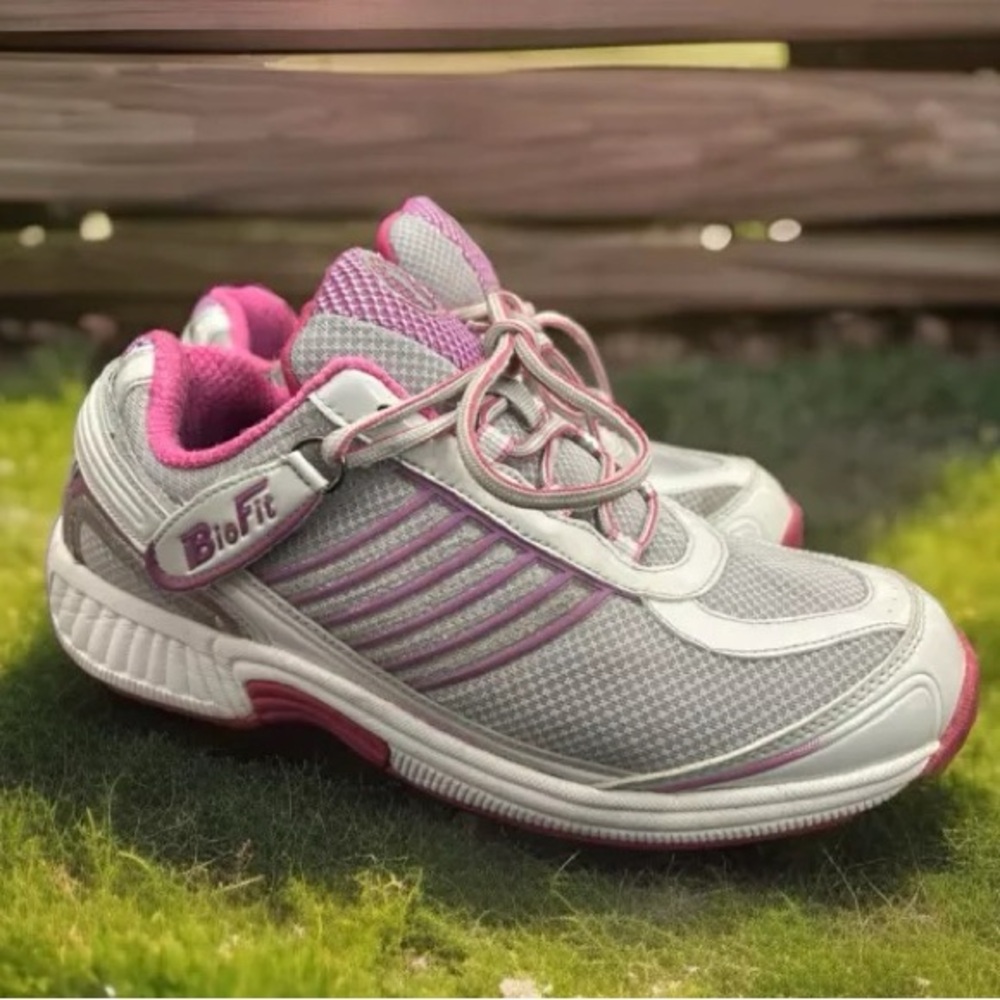 BioFit Shoes Verve 973 Womens 9.5 Pink Lilac Orthotic Sneakers